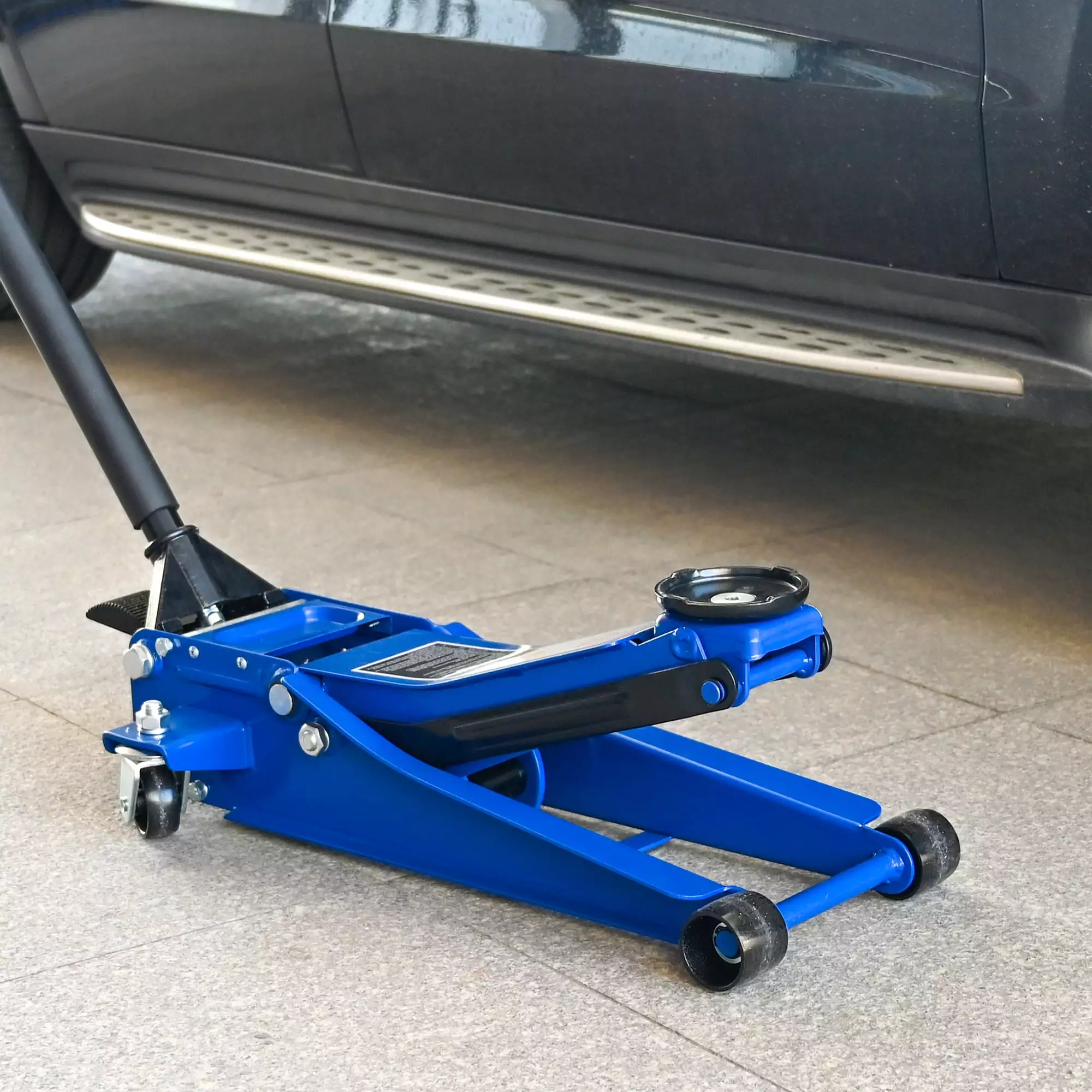 3-Ton Heavy-Duty Double Pump Floor Jack for Efficient Lifting and Stability