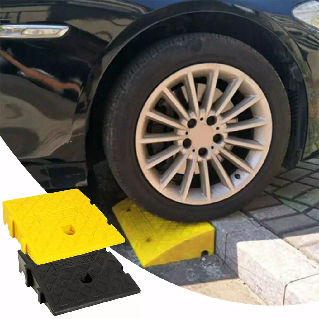 Rubber Wheel Chock Heavy Duty Block Kerb Ramp for Vehicles Caravan Trailer