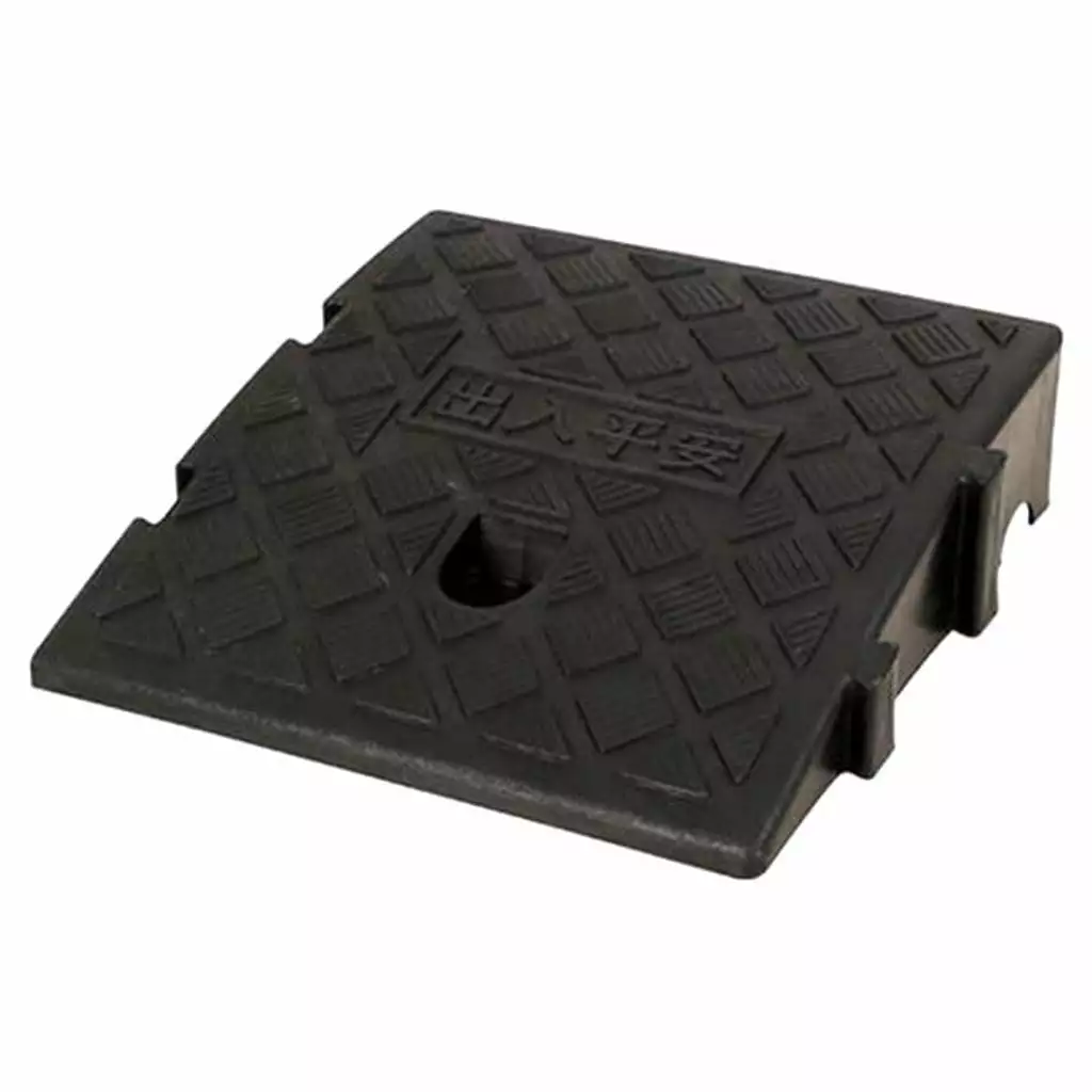 Manufacturer Varies Wheel Chock.Molded Rubber.Black 22XW83